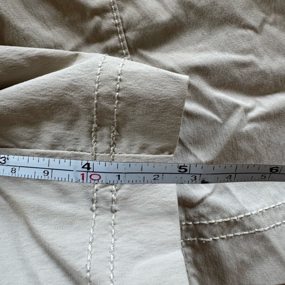 The North Face Womens Shorts 6 Beige Outdoor Hiking Lightweight Casual - Picture 5 of 7